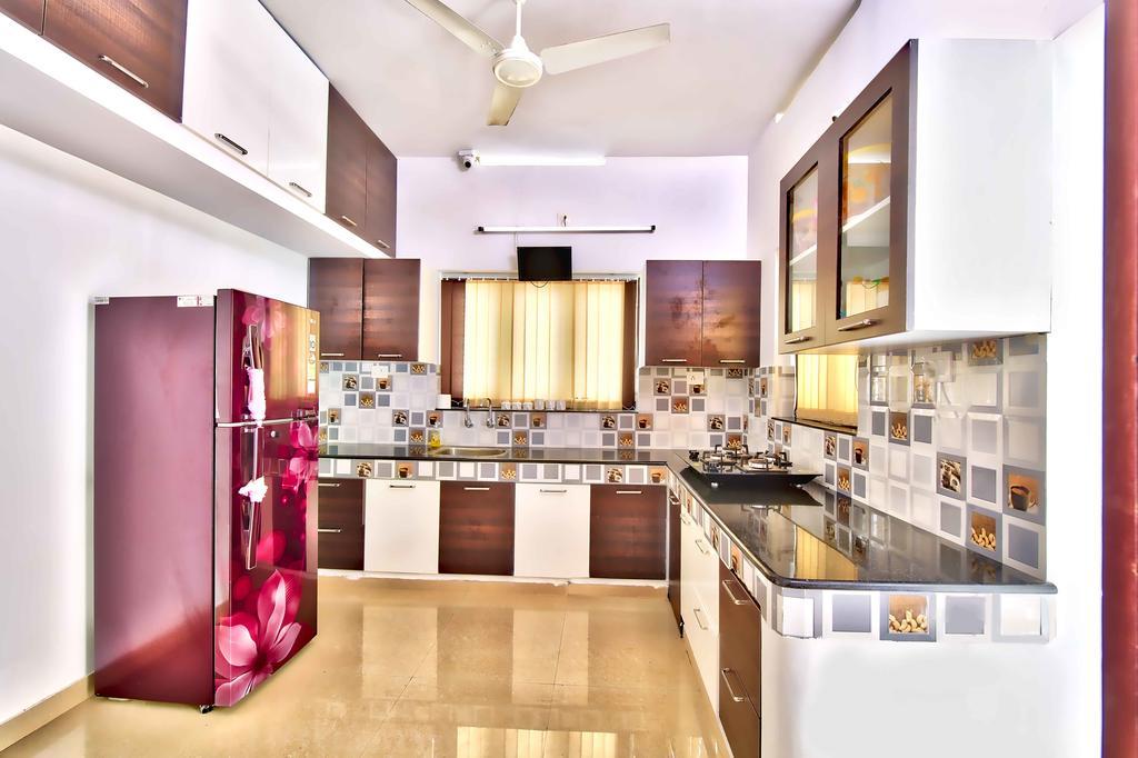 Rams Guest House Near Lulu Mall Thiruvananthapuram ภายนอก รูปภาพ