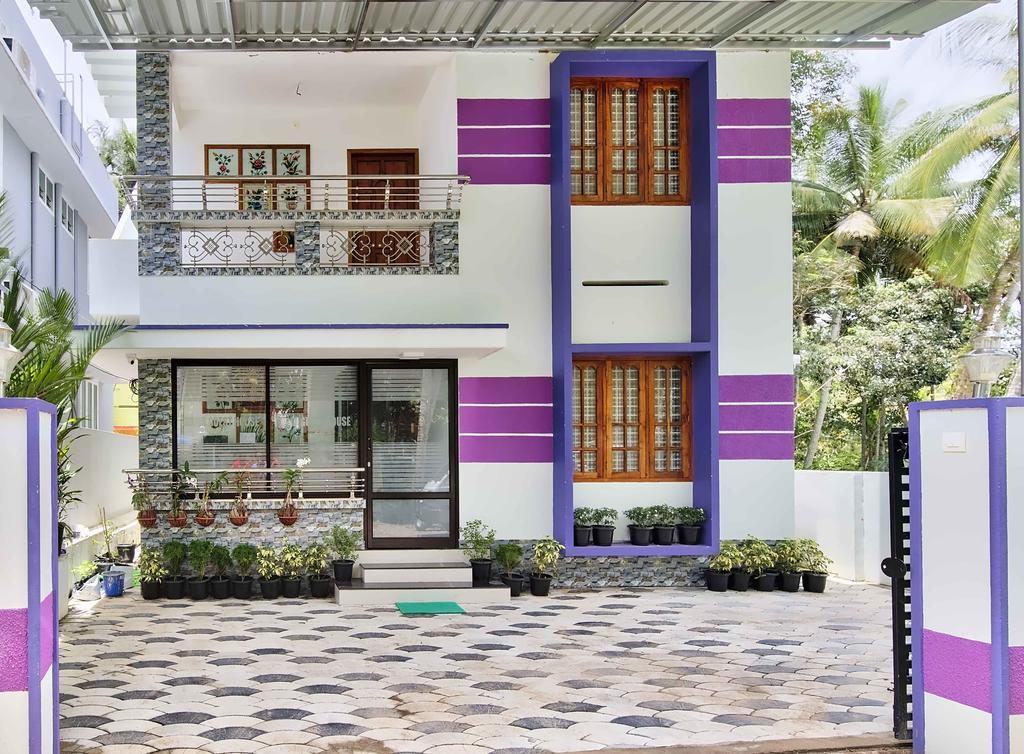 Rams Guest House Near Lulu Mall Thiruvananthapuram ภายนอก รูปภาพ